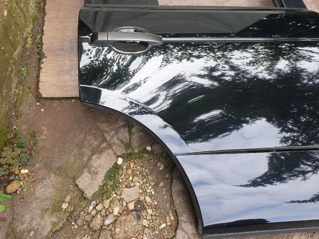 bontott LAND ROVER RANGE ROVER Jobb hátsó Ajtó (Üres lemez)