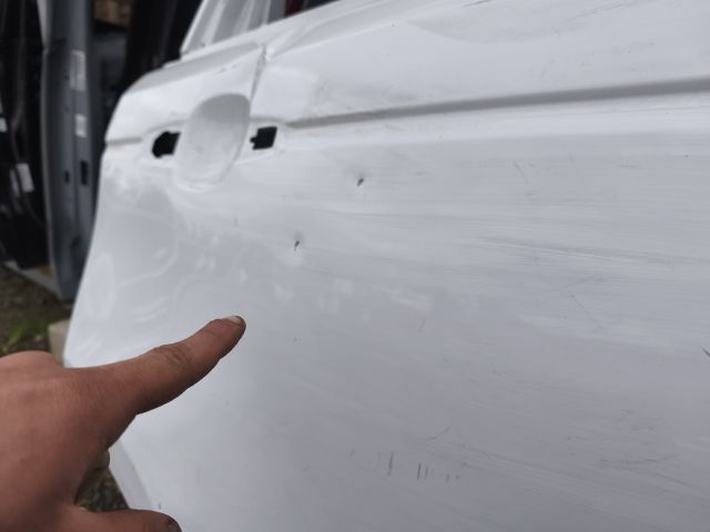 bontott LAND ROVER RANGE ROVER Jobb hátsó Ajtó (Üres lemez)