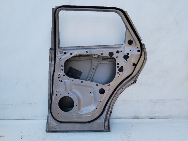 bontott LAND ROVER RANGE ROVER Jobb hátsó Ajtó (Üres lemez)