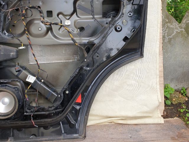 bontott LAND ROVER RANGE ROVER Jobb hátsó Ajtó (Üres lemez)