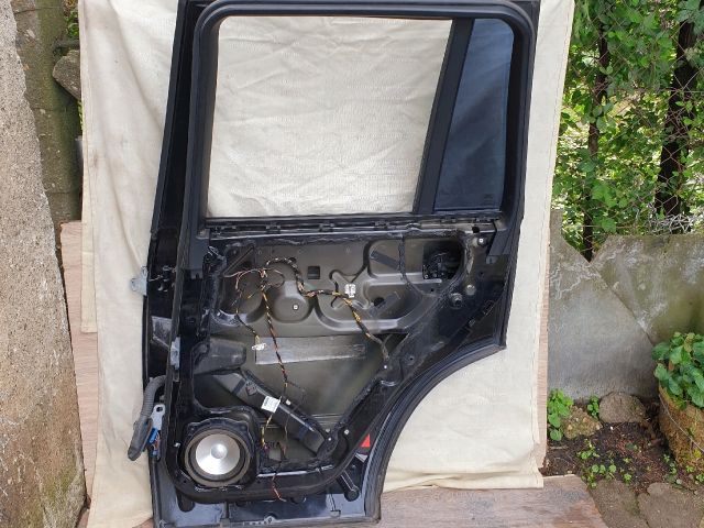 bontott LAND ROVER RANGE ROVER Jobb hátsó Ajtó (Üres lemez)