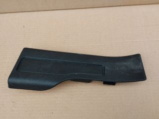 bontott LAND ROVER RANGE ROVER Jobb hátsó Belső Küszöb Burkolat