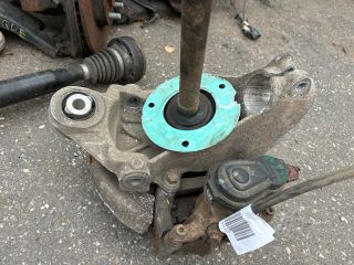 bontott LAND ROVER RANGE ROVER Jobb hátsó Csonkállvány Kerékaggyal