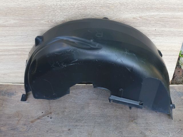 bontott LAND ROVER RANGE ROVER Jobb hátsó Dobbetét (Kerékjárati, Műanyag)