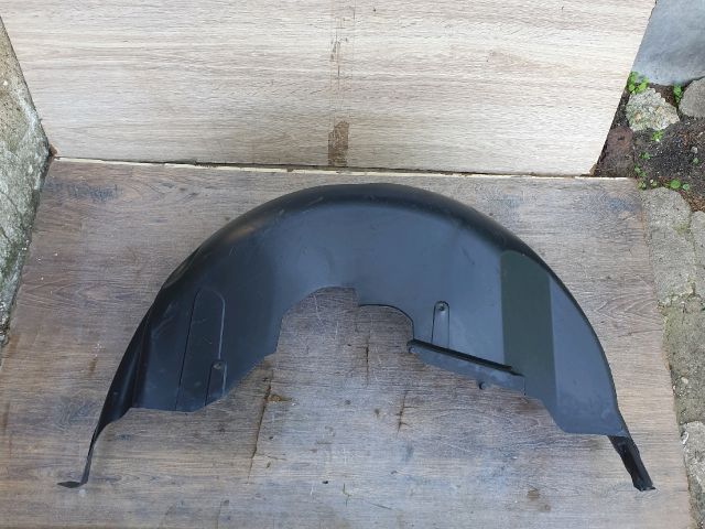 bontott LAND ROVER RANGE ROVER Jobb hátsó Dobbetét (Kerékjárati, Műanyag)