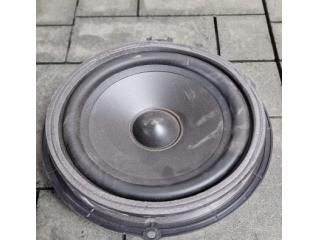 bontott LAND ROVER RANGE ROVER Jobb hátsó Hangszóró