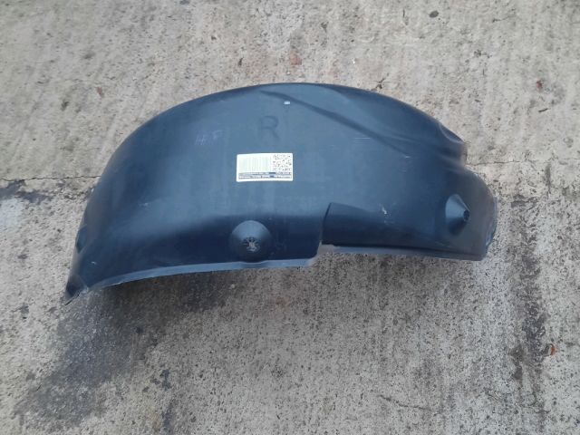 bontott LAND ROVER RANGE ROVER Jobb hátsó Hátsó Dobbetét (Kerékjárati, Műanyag)