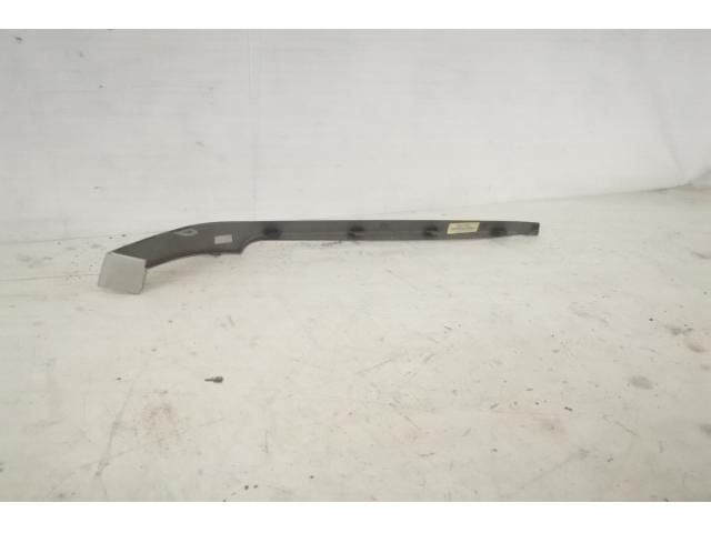 bontott LAND ROVER RANGE ROVER Jobb hátsó Lökhárító Díszléc