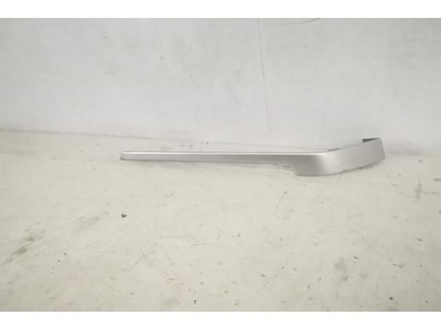 bontott LAND ROVER RANGE ROVER Jobb hátsó Lökhárító Díszléc