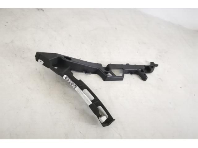 bontott LAND ROVER RANGE ROVER Jobb hátsó Lökhárító Tartó (Műanyag)