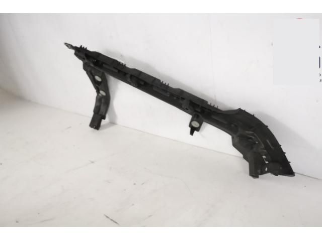 bontott LAND ROVER RANGE ROVER Jobb hátsó Lökhárító Tartó (Műanyag)