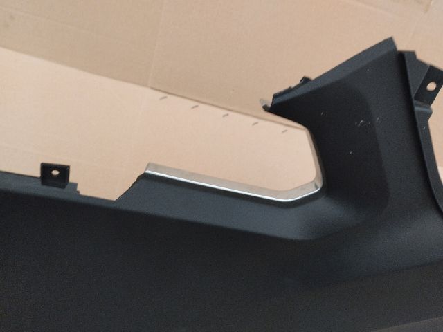 bontott LAND ROVER RANGE ROVER Jobb Kardánbox Burkolat