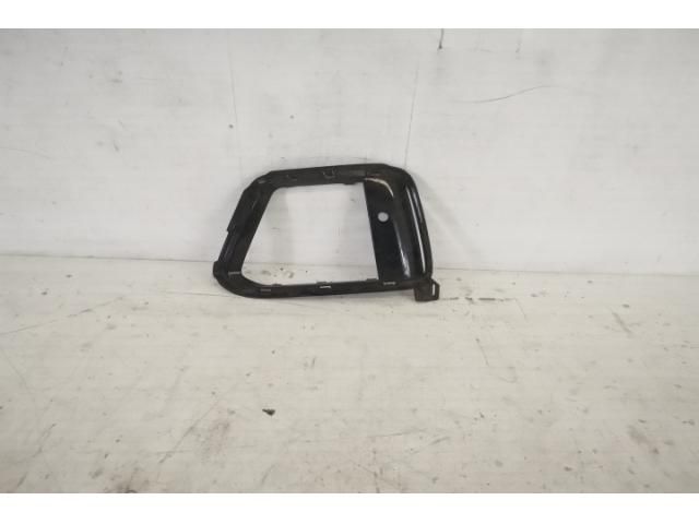 bontott LAND ROVER RANGE ROVER Jobb Ködlámpa Rács