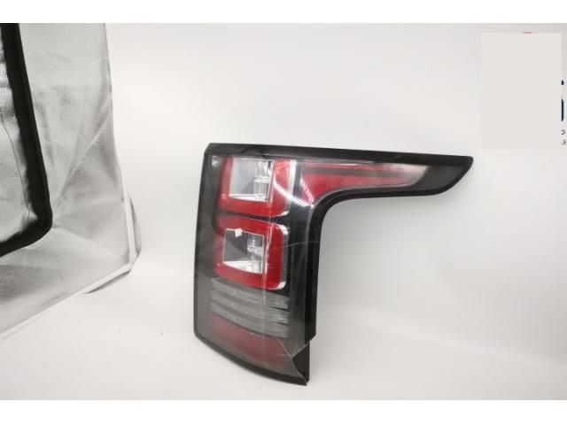 bontott LAND ROVER RANGE ROVER Jobb Külső Hátsó Lámpa