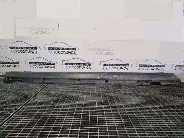 bontott LAND ROVER RANGE ROVER Jobb Küszöb