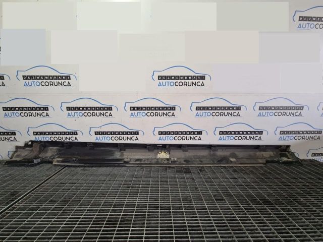 bontott LAND ROVER RANGE ROVER Jobb Küszöb