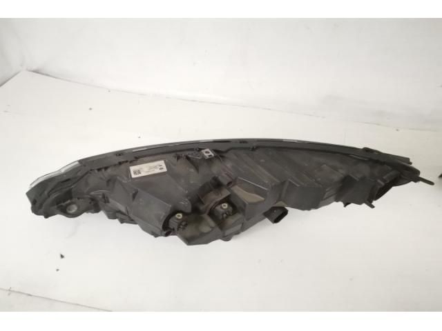 bontott LAND ROVER RANGE ROVER Jobb Ledes Fényszóró