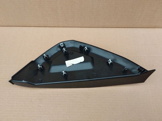 bontott LAND ROVER RANGE ROVER Jobb Műszerfal Oldalkárpit