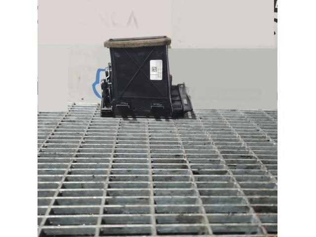 bontott LAND ROVER RANGE ROVER Jobb Szellőző