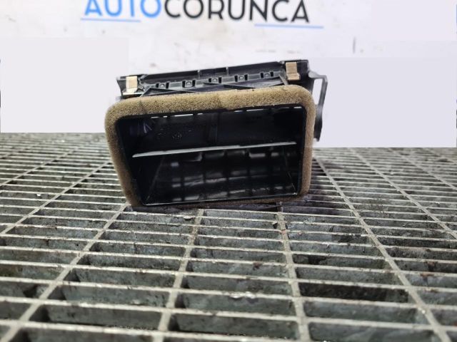 bontott LAND ROVER RANGE ROVER Jobb Szellőző