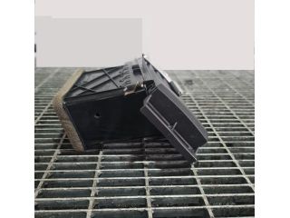 bontott LAND ROVER RANGE ROVER Jobb Szellőző