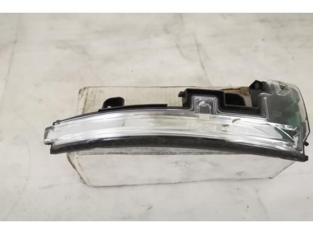 bontott LAND ROVER RANGE ROVER Jobb Visszapillantó Tükör Irányjelző