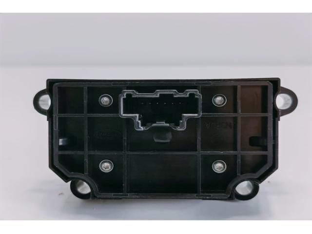 bontott LAND ROVER RANGE ROVER Kapcsoló (Magában)