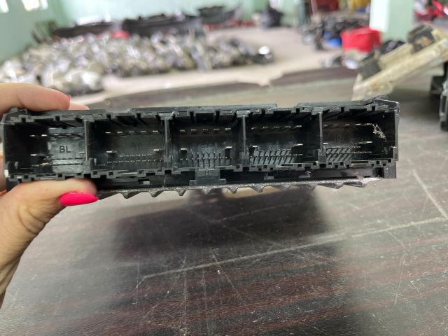 bontott LAND ROVER RANGE ROVER Komfort Elektronika