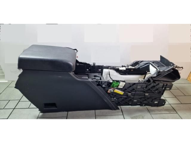 bontott LAND ROVER RANGE ROVER Könyöklő