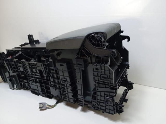 bontott LAND ROVER RANGE ROVER Könyöklő