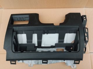 bontott LAND ROVER RANGE ROVER Kormányközép Burkolat