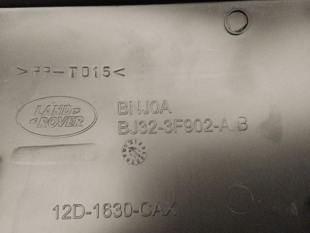 bontott LAND ROVER RANGE ROVER Kormányközép Burkolat