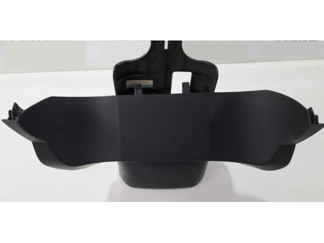 bontott LAND ROVER RANGE ROVER Kormányközép Burkolat