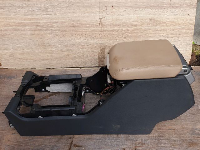 bontott LAND ROVER RANGE ROVER Középkonzol Keret