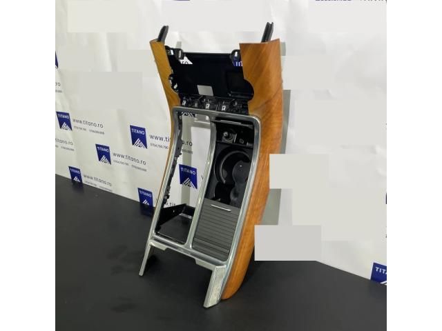 bontott LAND ROVER RANGE ROVER Középkonzol Keret