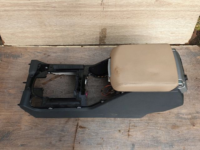 bontott LAND ROVER RANGE ROVER Középkonzol Keret