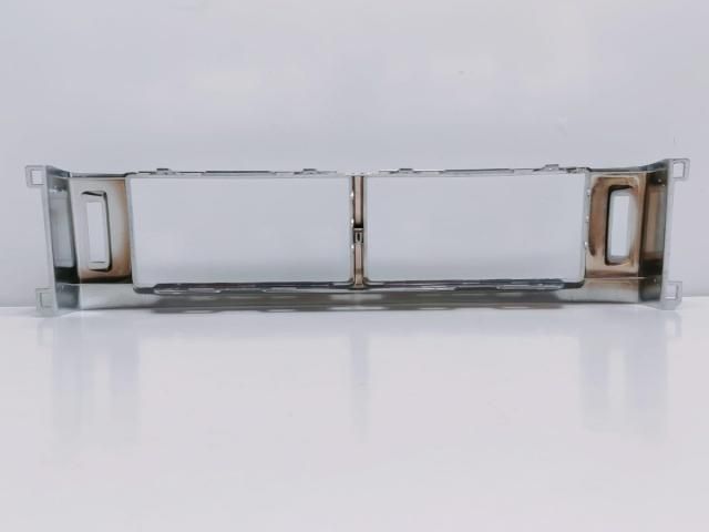 bontott LAND ROVER RANGE ROVER Középső Műszerfal Díszléc