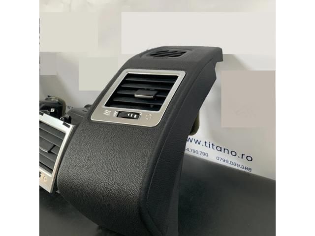 bontott LAND ROVER RANGE ROVER Középső Szellőző