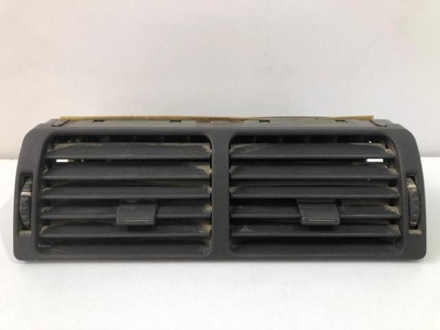 bontott LAND ROVER RANGE ROVER Középső Szellőző