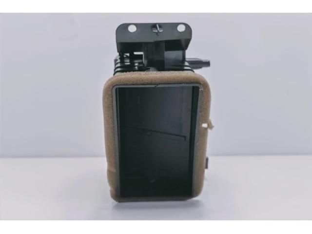 bontott LAND ROVER RANGE ROVER Középső Szellőző