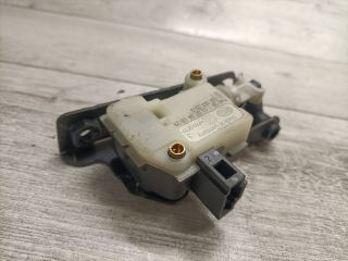 bontott LAND ROVER RANGE ROVER Központizár Motor Csomagtérajtó