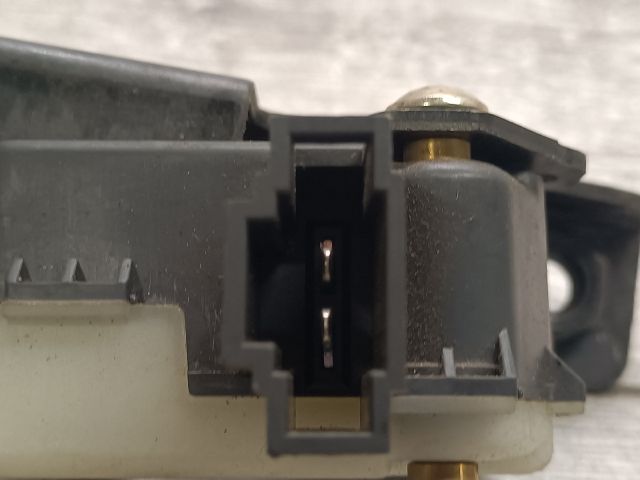 bontott LAND ROVER RANGE ROVER Központizár Motor Csomagtérajtó