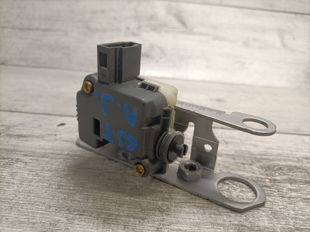 bontott LAND ROVER RANGE ROVER Központizár Motor Csomagtérajtó