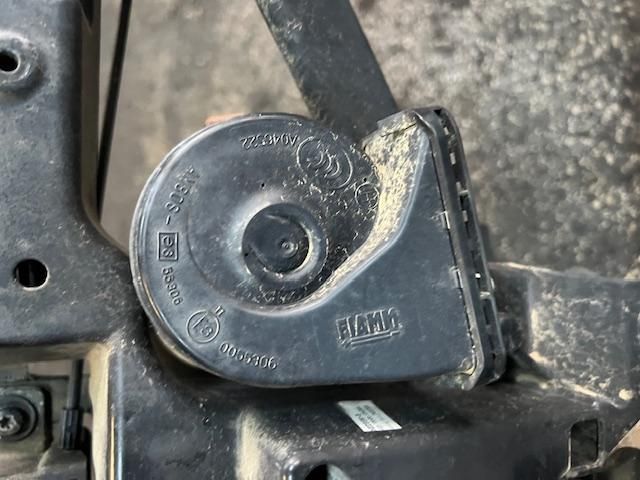 bontott LAND ROVER RANGE ROVER Kürt