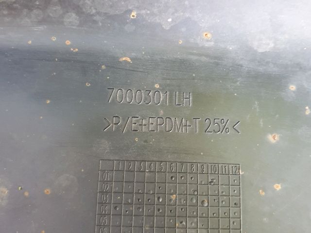 bontott LAND ROVER RANGE ROVER Küszöb Burkolat