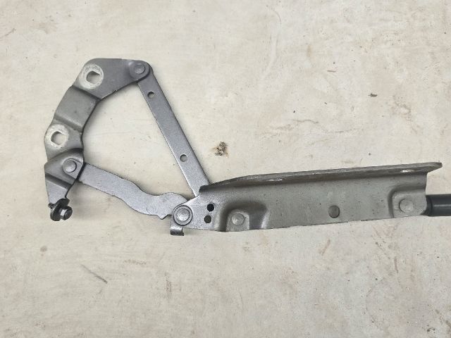 bontott LAND ROVER RANGE ROVER Motorháztető Jobb Zsanér