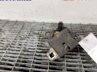 bontott LAND ROVER RANGE ROVER Motorháztető Zárszerkezet