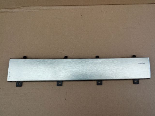 bontott LAND ROVER RANGE ROVER Műszerfal alatti Műanyag Elem