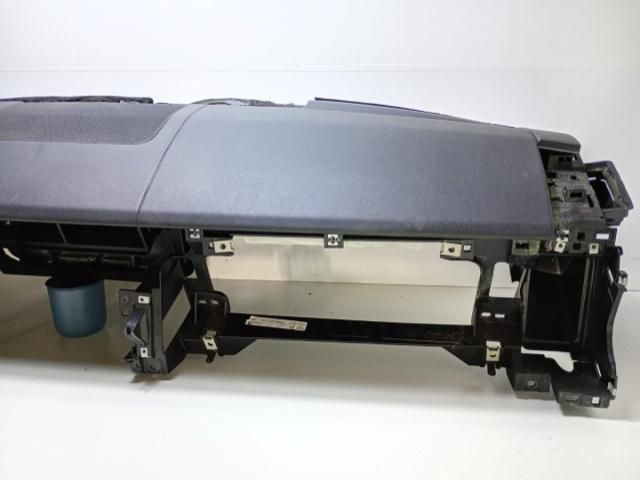 bontott LAND ROVER RANGE ROVER Műszerfal Héj