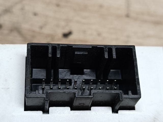 bontott LAND ROVER RANGE ROVER Navigáció Elektronika